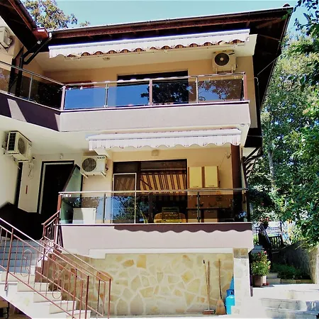 Gorski Kat 3* Китен