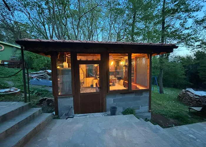 Gorski Kat Πανσιόν Kiten (Burgas)